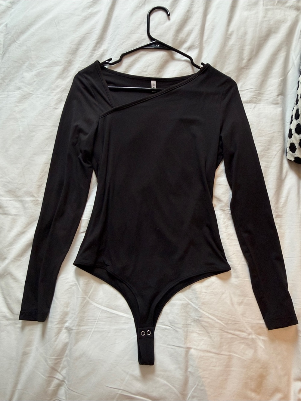Reoria Long Sleeve Asymmetrical Bodysuit Size M